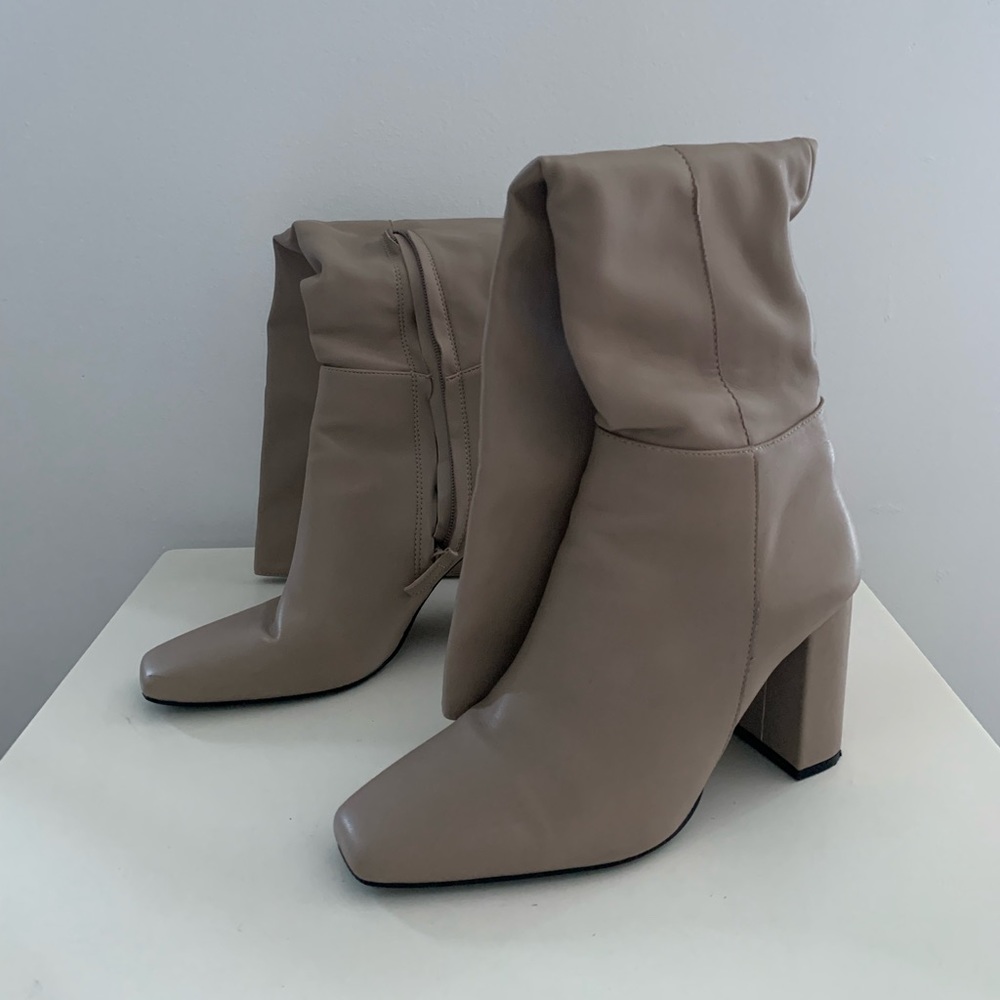 Oak + Fort. Knee high vegan leather boots. Tan, size 8
